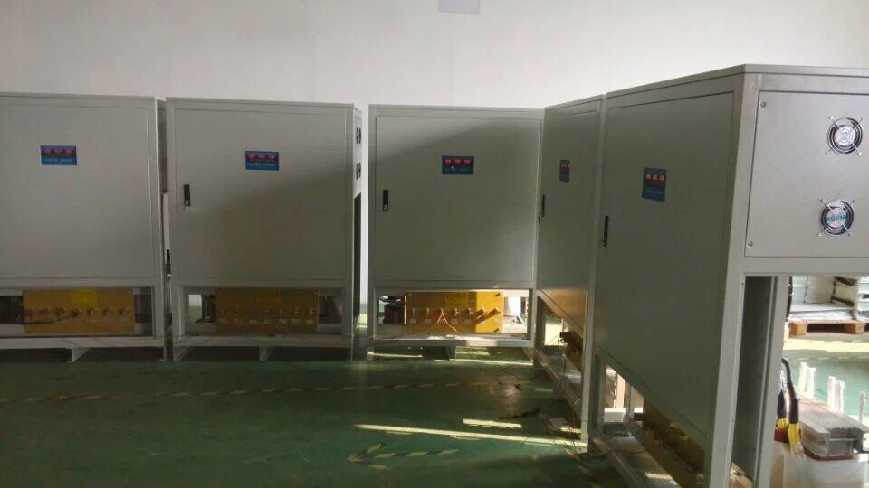 騰駿達穩壓器產品圖