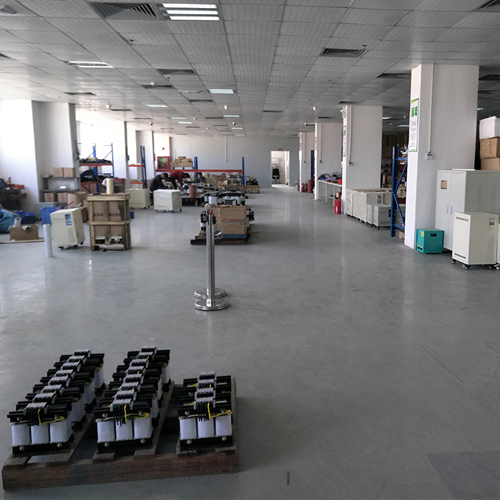 三相干式升壓降壓變壓器