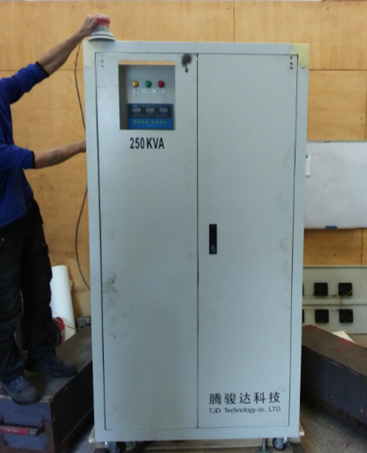 穩變一體機產品展示 250KVA穩壓變壓一體機產品結構